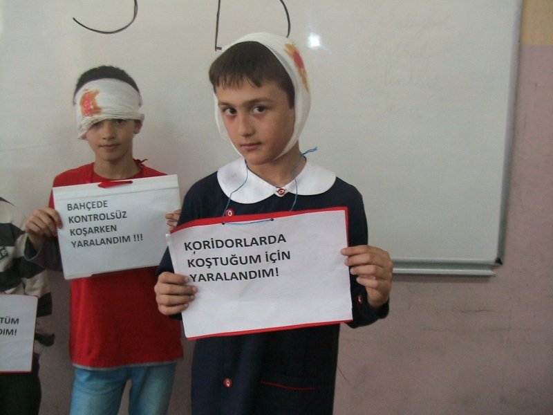 OKULLARDA NEDEN KAZALAR MEYDANA GELİR?